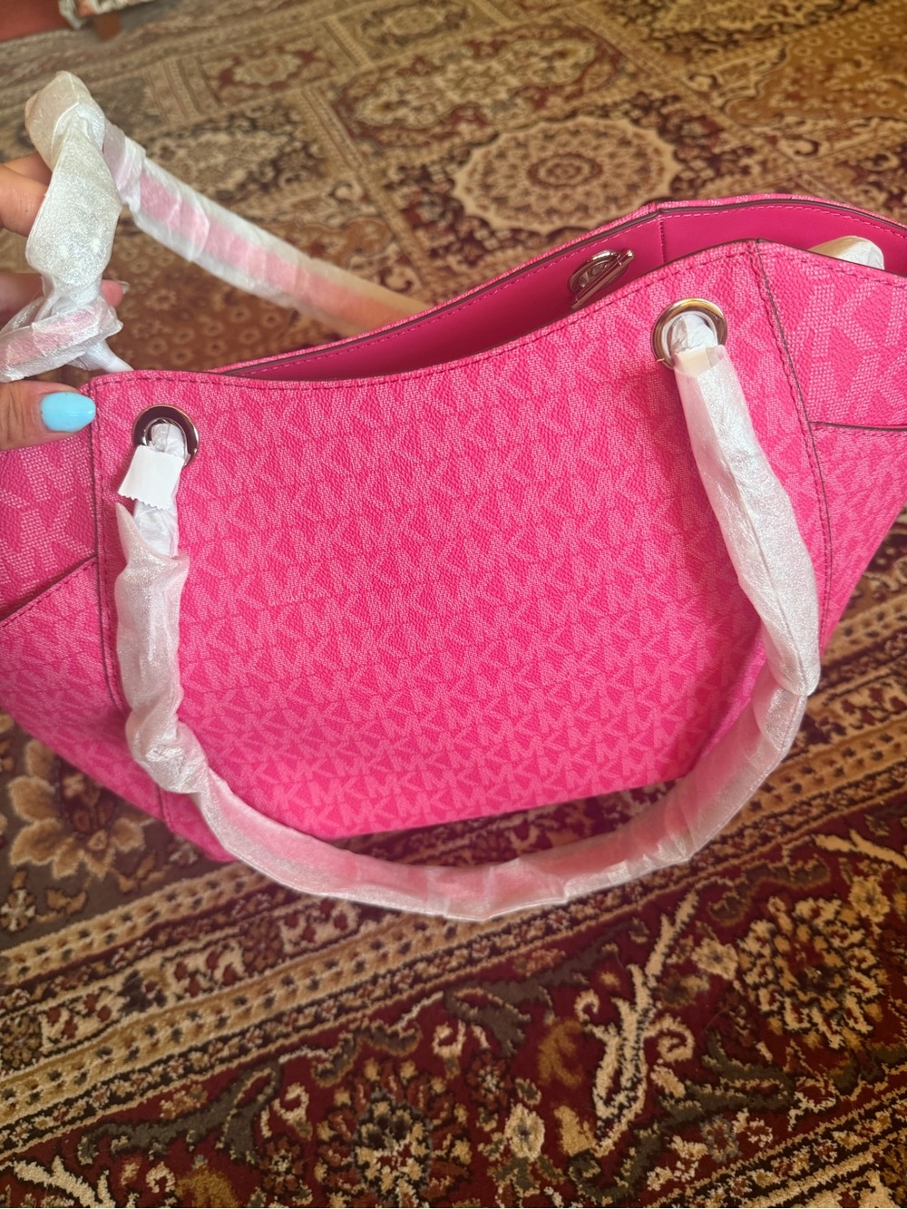 Michael Kors Hot Pink Signature Shoulder Tote